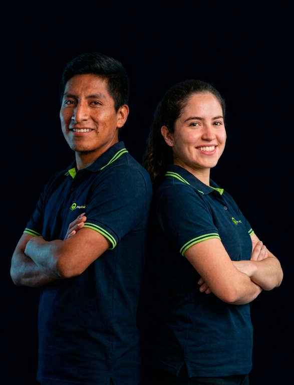 Dos representantes con la identidad de MapX360